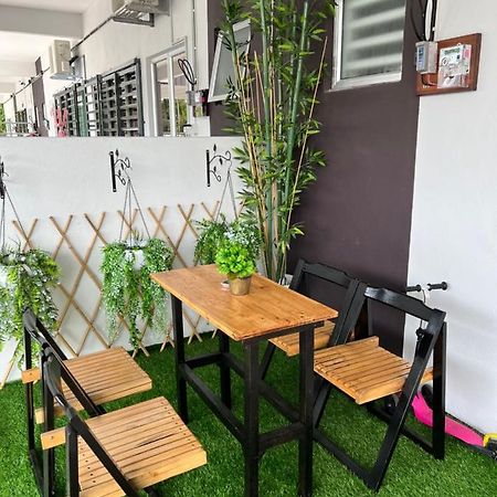 Mieda Rizqi Homestay Kampong Melayu Changkat Larah Extérieur photo