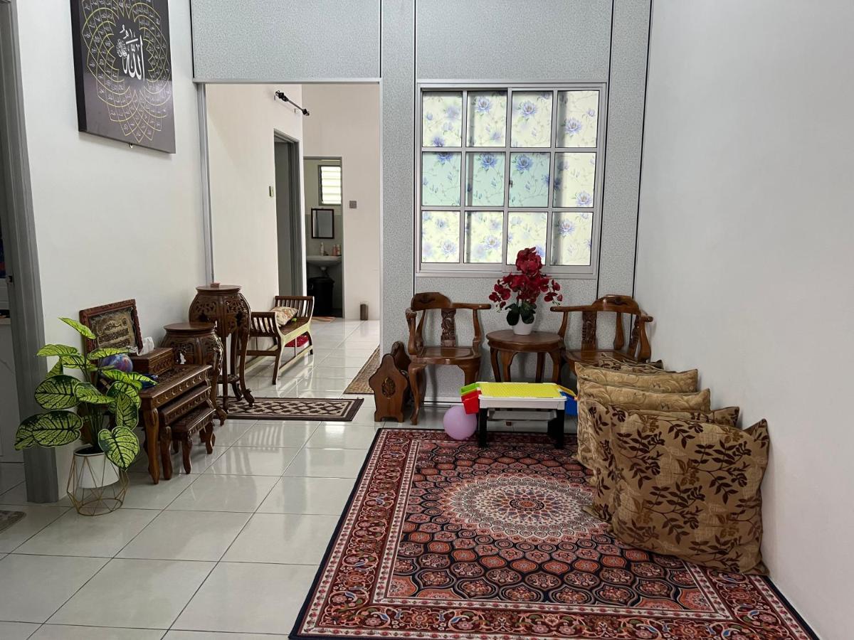 Mieda Rizqi Homestay Kampong Melayu Changkat Larah Extérieur photo